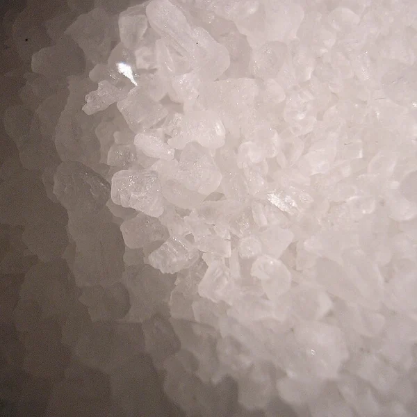 Fine white food salt